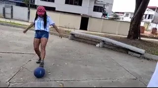 ENGLAND GIVES A HORNY ARGENTINE A FREE LESSON IN FOOTBALL AND SEX