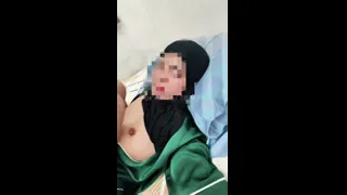tetangga hijab lagi sange ngajak ngentot terus