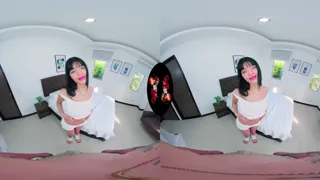 VRLatina - 19yr Old Cute Latina Debut Porn Scene VR