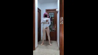 Femboy Ballerina de Ballet se masturba y se corre en traje de Ballet 29-10-2025