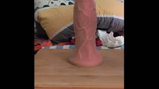 9,5cm und 12,5cm weitet Karlheinz seinen Anus