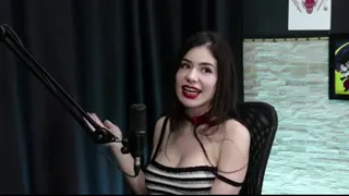 GOSTA DO EXIBISIONISMO, E PAROU DE FUMAR NA GRAVIDEZ - SERÉIA ME