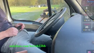 Gay truck stop encounter at a cruising rest area (daytime)