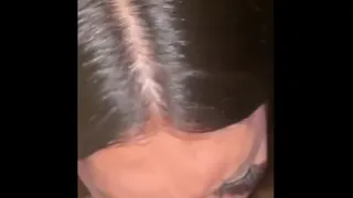 QUIERES VER COMO LE HAGO GARGANTA PROFUNDA A ESTE CHICO MIENTRAS SENTIA SU CUERPO ESTREMECERSE Y COMENZABA A GEMIR MIENTRAS ME DABAN GANAS DE TENER UNA AVENTURA SEXUAL CON EL DE TODA LA NOCHE