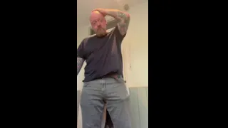 Big guy with small surprise