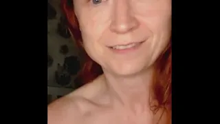 HORNY BUTT PLUG MILF SHOWS VOYEUR HER TITS AND WET PUSSY