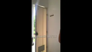 SARAP NA SARAP SA PAGJAJAKOL HABANG BUKAS ANG PINTO NG CR | BALDIE BITCH