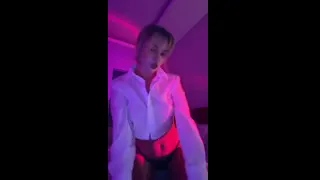 I’ll be your slut daddy. What are you waiting for?💞