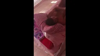 I sit and cum in dark asian bodybuilder's face