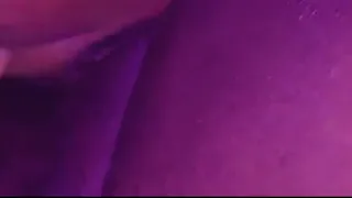 Pastor bolsonarista casado fode a buceta da petista feminista na calada da noite