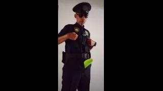 016 AMAZING CUM CORRIDA!!!! POLICÍA UNIFORMES POLICE
