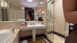 BWC fucks Petite Lulu Wild without condom