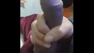 Acordou cedo com o pau bem duro grande e grosso com uma cabecinha rosadinha deliciosa pau forte  de machão você vai goza gostoso nessa pika dura