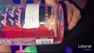 HOTWIFE LE HACE BAILE SENSUAL A VERGON Y SE LA MAMA