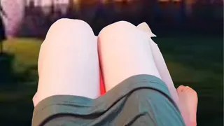 1 HANDS-FREE CUMSHOT CUTE LEGS WHITE THIGHS SHEMALE