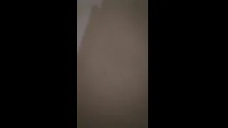 Moreno delgadito se masturba en camara