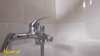 Big Boobs Mature Emerald Plays With Her Big Pussy Lips In The Shower