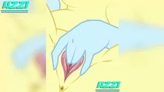 Rainbow dash playing with fluttershys tits