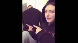 Милое видео от молодой парочки