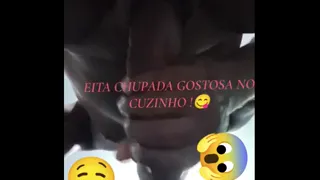 Eu batendo minha punheta com muito tesão e me deliciando