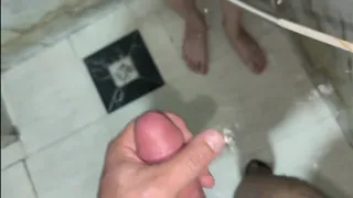 كس عربي نيك طيز كبيرة سكس قوي في حمام شرموطة تحب شيشة وتتناك جامد كلام وسخ صوت واضح