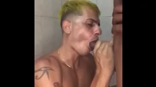 Fiz uma Putaria gostosa e mamei muito a pica do meu vizinho pauzudo