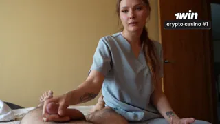 Physiotherapist making me happy end massage for an extra bonus. Part 1