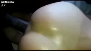 Negao com a piroca imensa e grossa socou meu rabo até as bolas