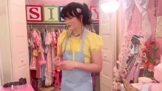 A Tiny Dick Lesson
