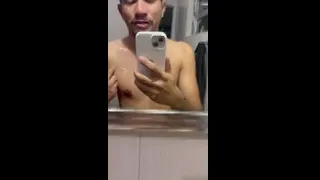 Vídeo completo dessa gozada no meu privacy!